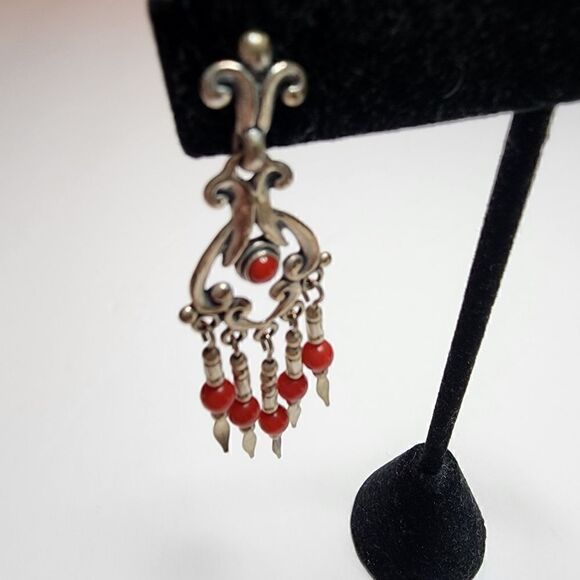 CAROLYN POLLACK Q.T. Sterling Silver Red Coral Ornate Dangle Earrings Pierced - Picture 2 of 7